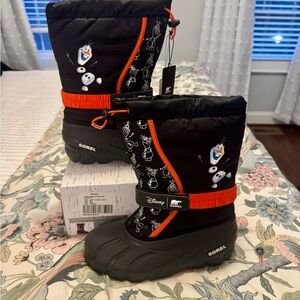 Disney Sorel Kids' Black and Orange Winter Boots NWT!